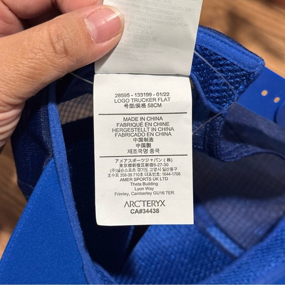 Arc’teryx NWT One Size Vitality Blue Logo Flat Brim Trucker Performance Hat - Picture 5 of 6